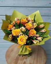 Букет цветов из:  Альстромерии и Розы #REPLACE_PRED# Сернуре