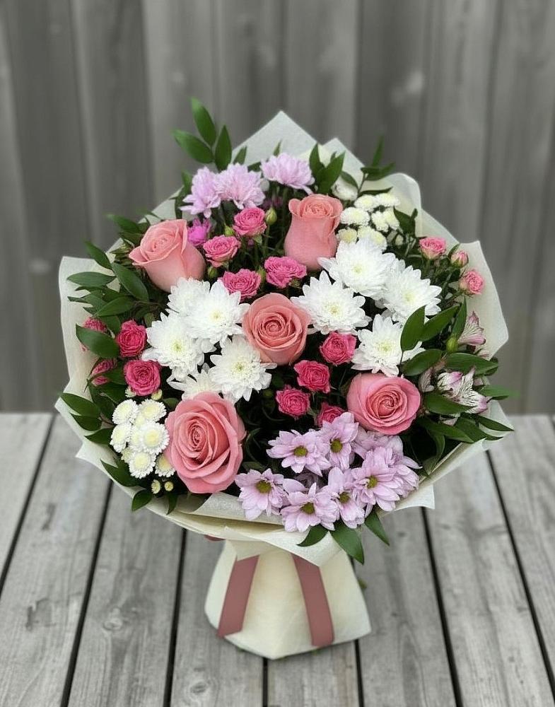 Букет цветов из: Альстромерии, Гвоздики, Розы и Хризантемы в Сернуре