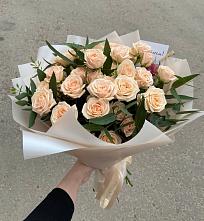 Букет Кремовые розы Латте в Сернуре