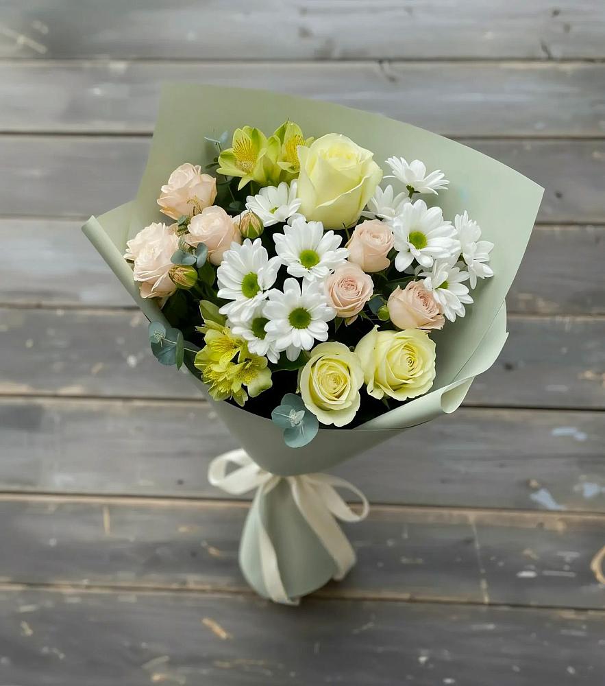 Букет цветов из: Альстромерии, Розы и Хризантемы в Сернуре