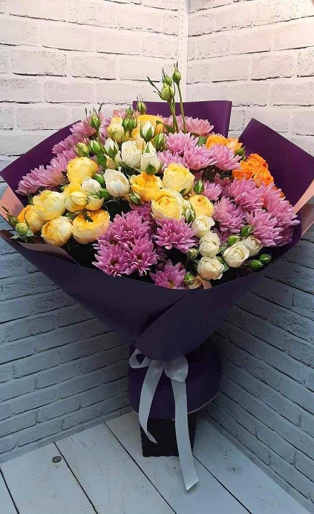 Букет цветов из: Хризантемы и Розы в Сернуре