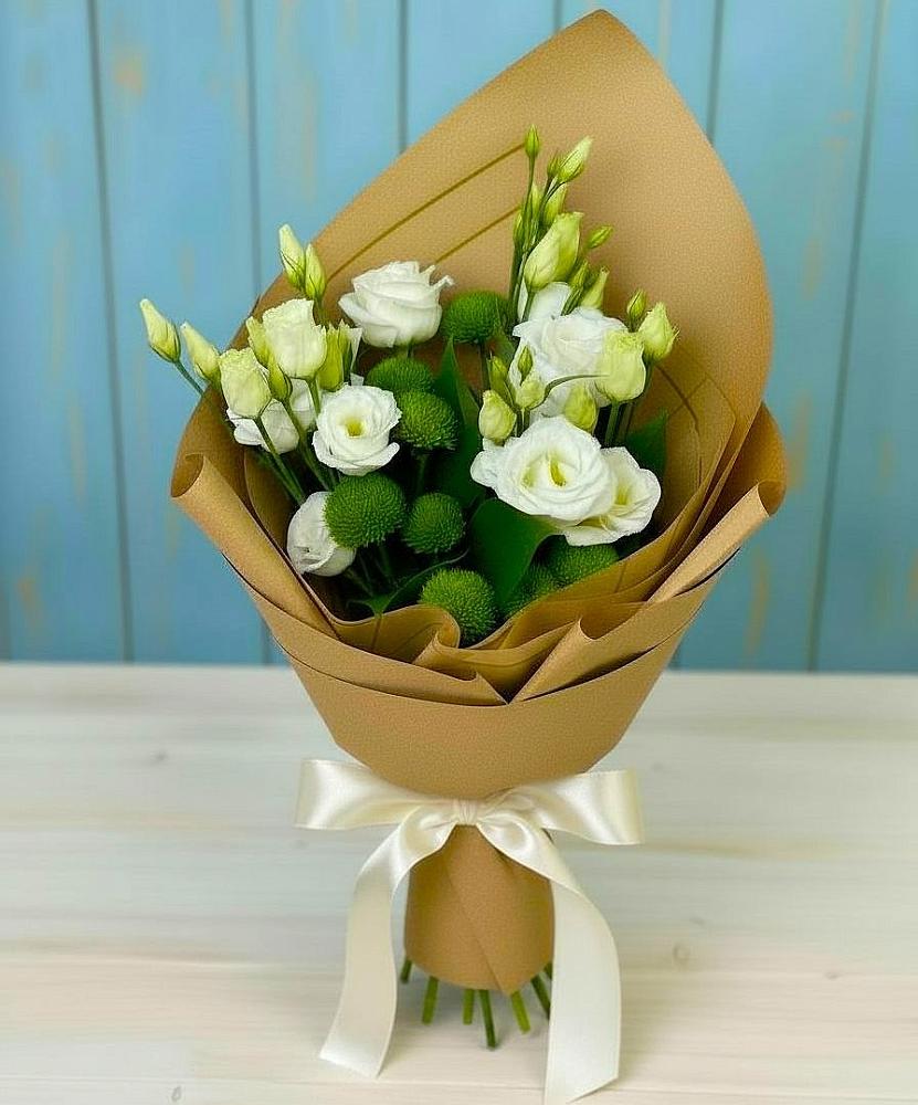 Букет цветов из: Хризантемы и Лизиантусы в Сернуре