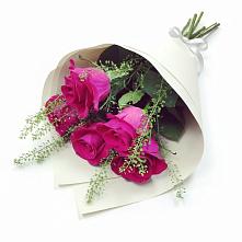 Букет цветов из:  Розы в Сернуре