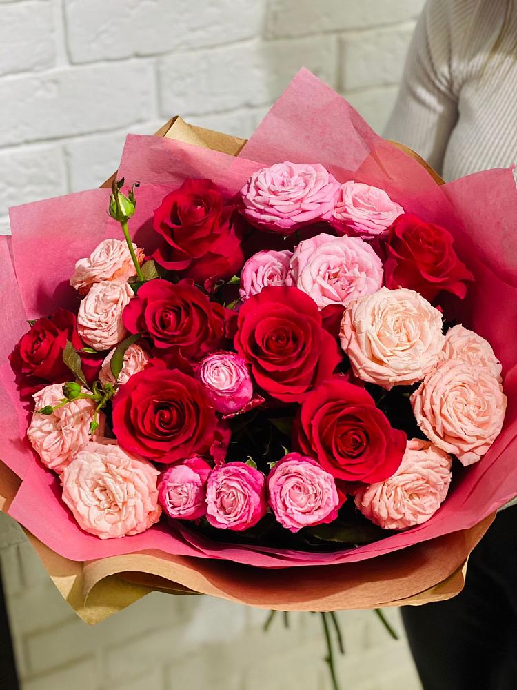 Букет цветов из: Розы в Сернуре