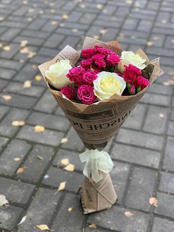 Букет цветов из: Розы в Сернуре