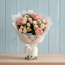 Букет цветов из:  Розы в Сернуре