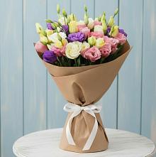 Букет цветов из:  Лизиантусы в Сернуре