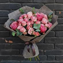 Букет цветов из:  Розы #REPLACE_PRED# Сернуре